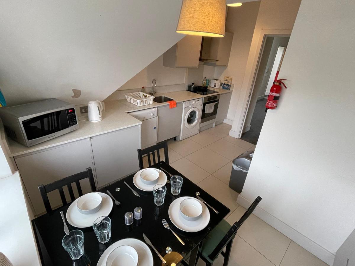 2 Bedroom 2 Bathroom Apartment 8 Including Free Parking 布罗姆利 外观 照片